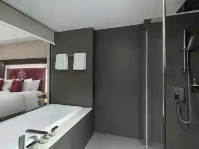 Novotel Yangon Max - 8
