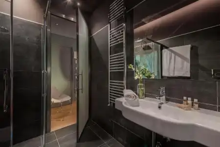 Air Suite - 19
