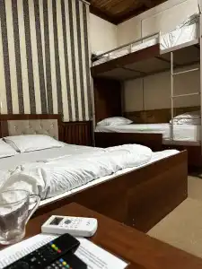 Old Inn - 9