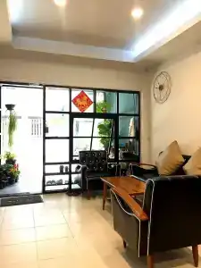 Asoke Montri Hostel - 1