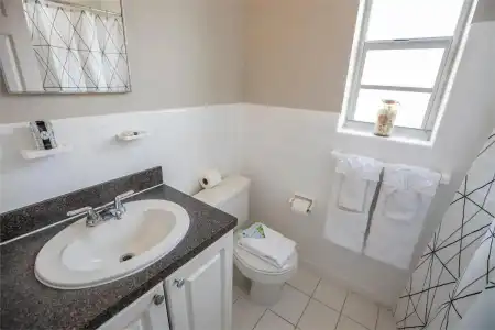 Beachside All Suites - 12
