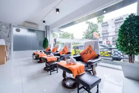 Cubic Pratunam - 26