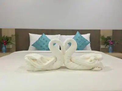 Tonsai Bay Resort - 24