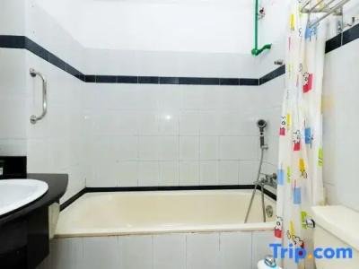 Vuon Tao Dan Near Ben Thanh Market - 114