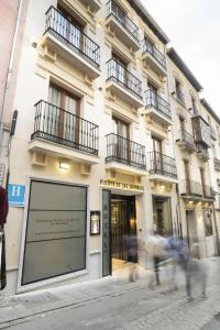 Boutique Puerta de las Granadas - 32