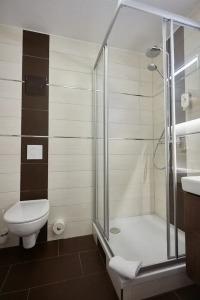 Bernstein Acamed Resort - 38