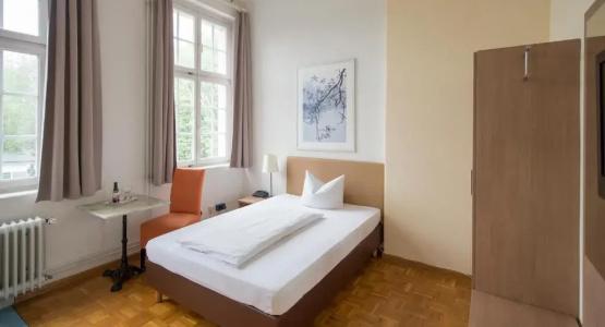 WHLIVING - Apartments & Studios - 20