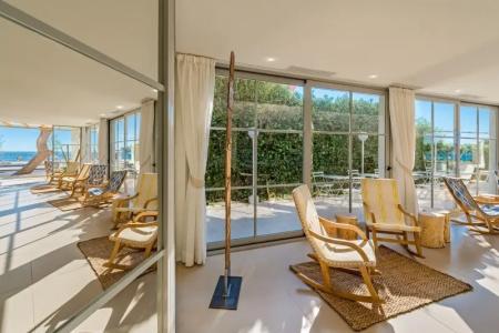 FERGUS Style Palmanova - Adults Only - 13