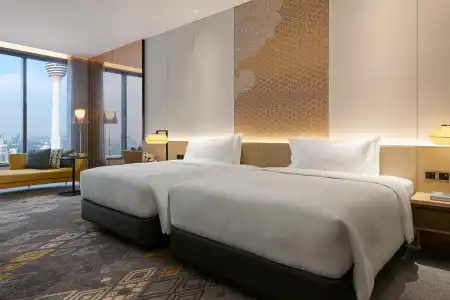 EQ Kuala Lumpur - 40