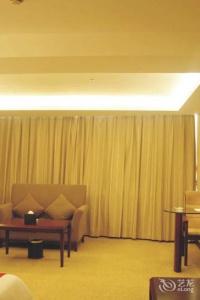 Jinhuayue International - 15