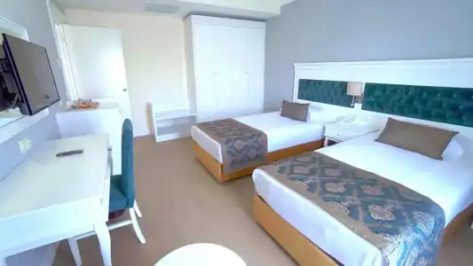 Dream World Palace - 6
