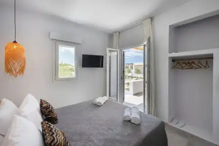 Drios Luxury Studios - 102