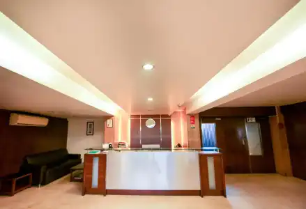 Lucky Goregaon - 7