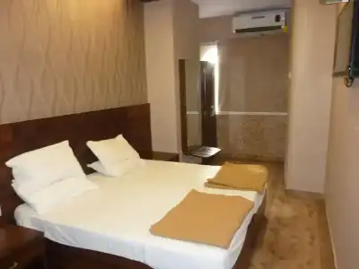 Regal Palace - 15