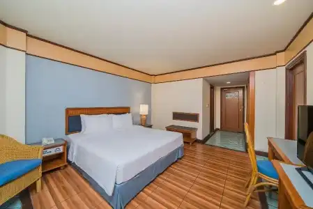 Botany Beach Resort Pattaya - 96
