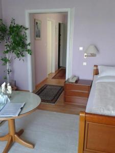 Rhein Residenz - 1