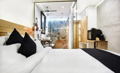 One Luxury Suites - 48