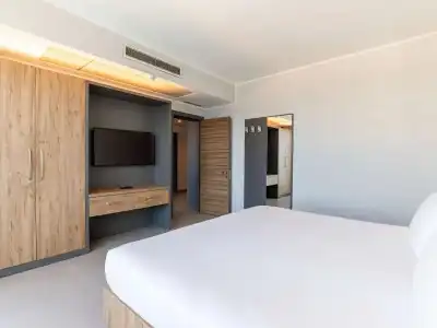 DoubleTree by Hilton Malta - 58