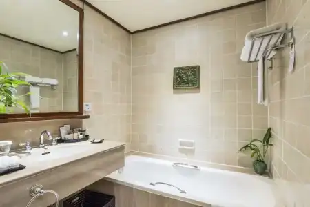 Chatrium Royal Lake Yangon - 91
