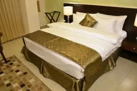 City Rose Suites - 203