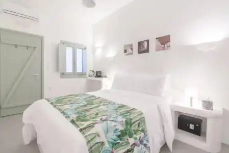 Agave Santorini Design Boutique - 8