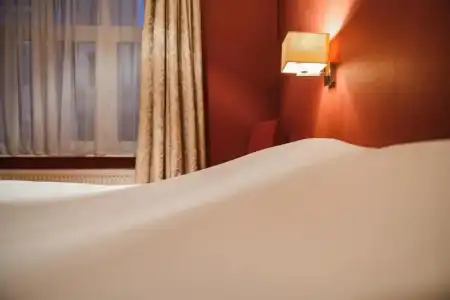 Louisa - 68