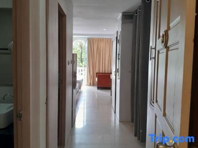 Island Patong Beachfront Apartments - 61