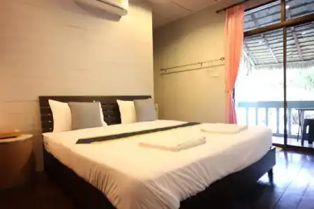 Marina Hut Guest House - 49