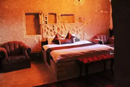 Stone Age Mansion - 145