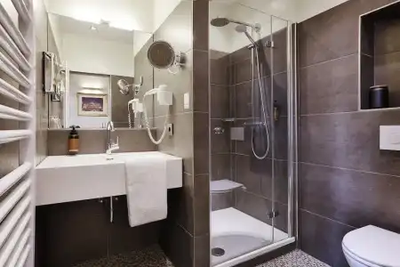 Wiener Botschaft - 8