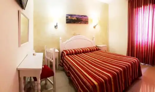 Hostal Sonia - 83