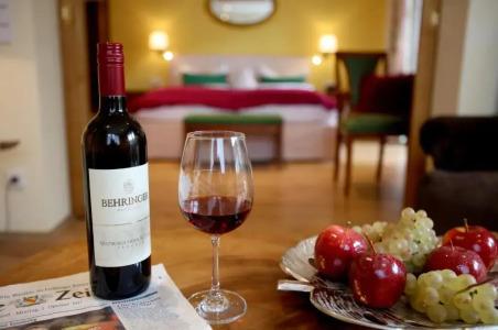 Behringer's Traube - 44