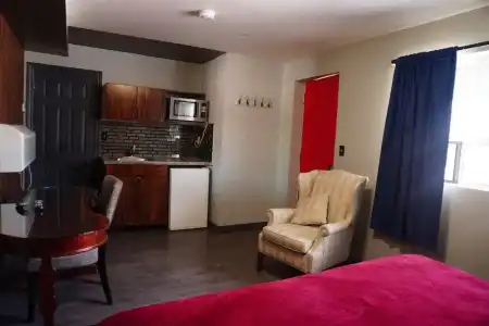 Knights Inn Burlington, ON - 51