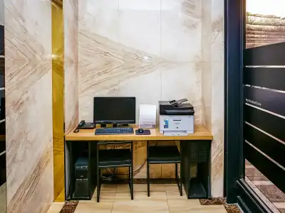 Boutique 9 - 5