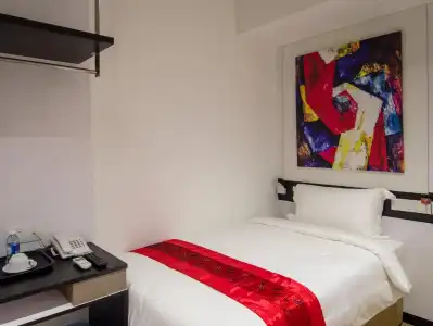 12FLY - 17