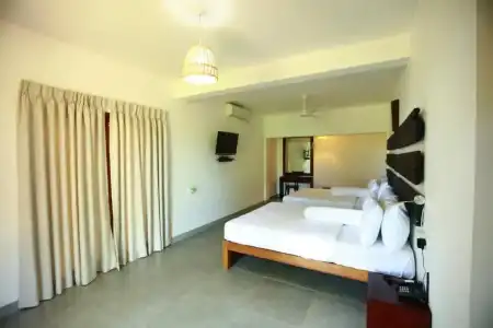 Pinthaliya Resort & Spa - 4