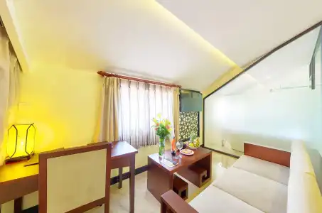 River Suites Hoi An - 17