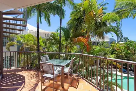 Noosa Tropicana - 205