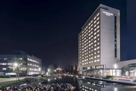 Courtyard by Marriott Brno - 0
