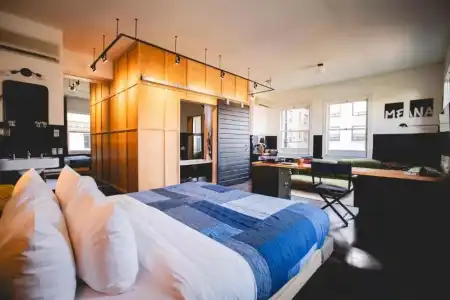The Clyde Portland by Kasa Living - 0