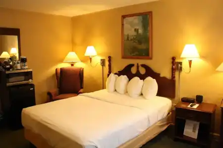 Senator Inn & Spa - 62