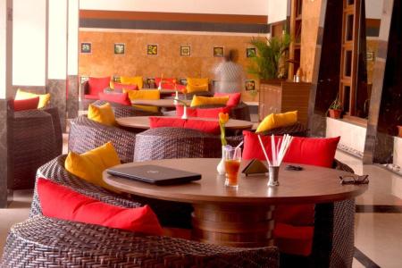 Club Emerald - 6