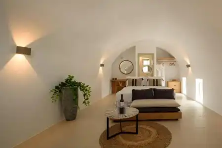 Este Luxury Suites - 41