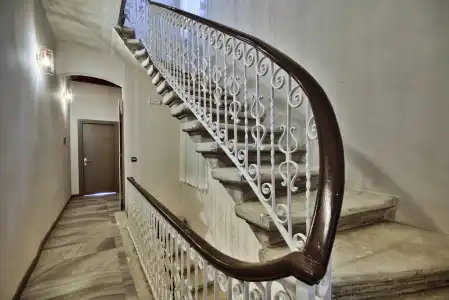 The British Suites - 38