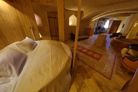 Eyes Of Cappadocia Cave - 261