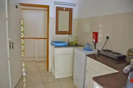 FOREST LODGE GUEST HOUSE - 22