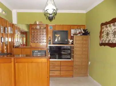 John & Mary's Studios - 17
