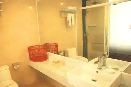 Guangzhou Yuncheng - 8