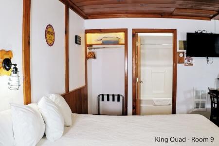 Park Motel and Cabins - 234
