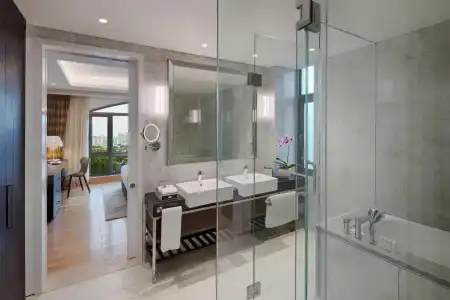 Sherwood Suites - 70